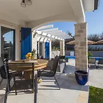 Villa Camelia