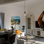 Camelia Villa